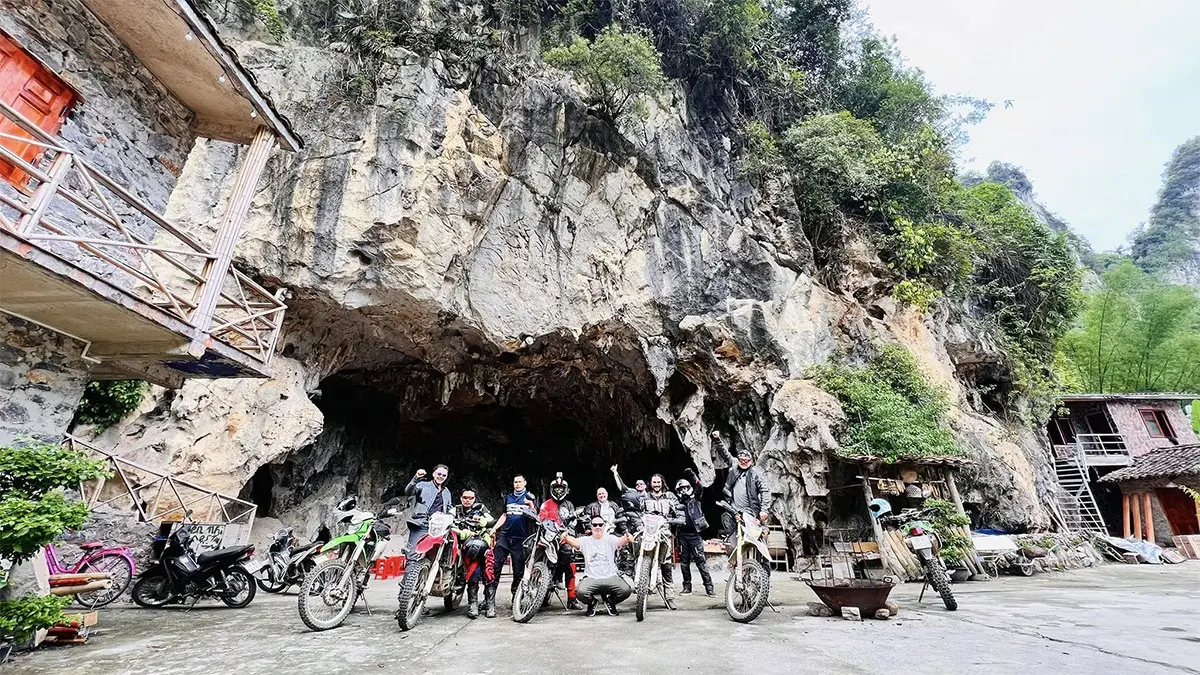 Advantages of Traveling by Motorcycle